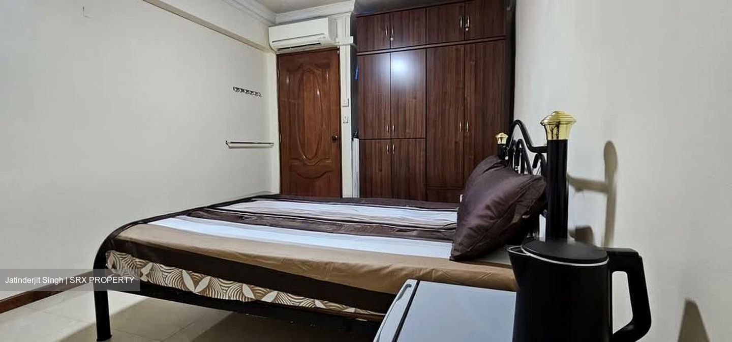 Blk 271 Queen Street (Central Area), HDB 3 Rooms #560990241